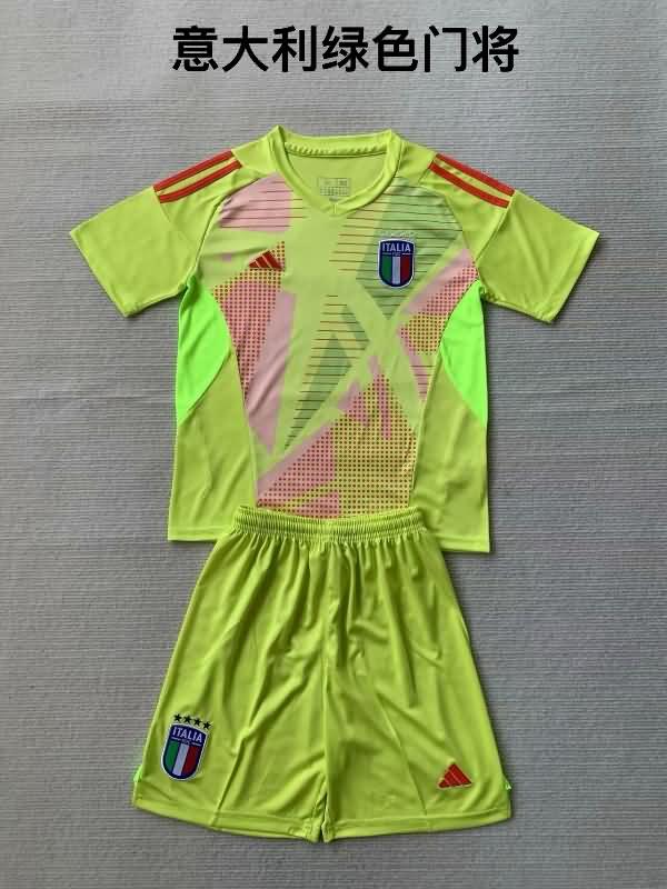 Italy Soccer Jersey Goalkeeper Yellow Replica 2024