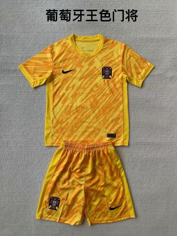 Portugal Soccer Jersey Goalkeeper Yellow Replica 2024