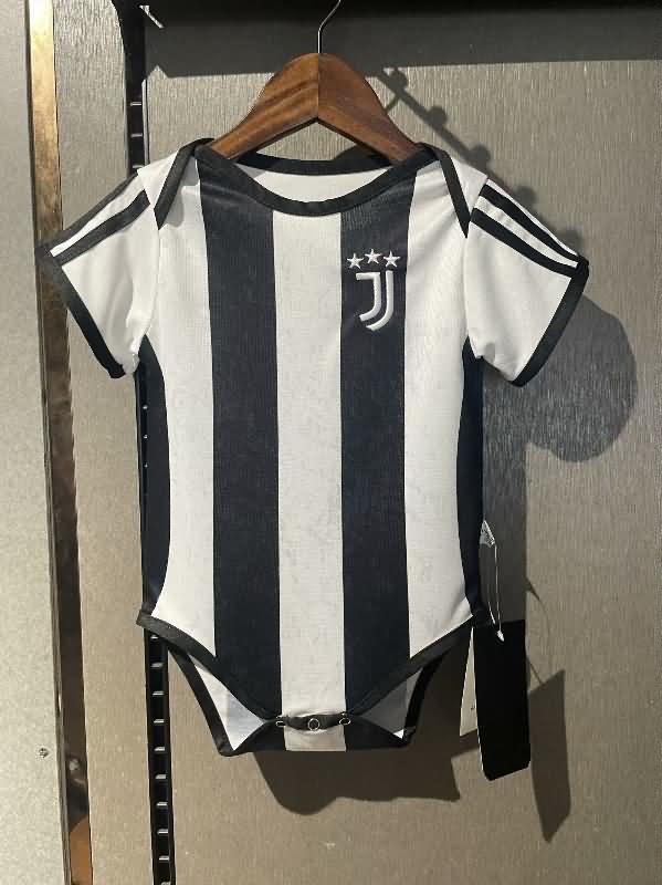 Baby Juventus Soccer Jersey Home Replica 24/25