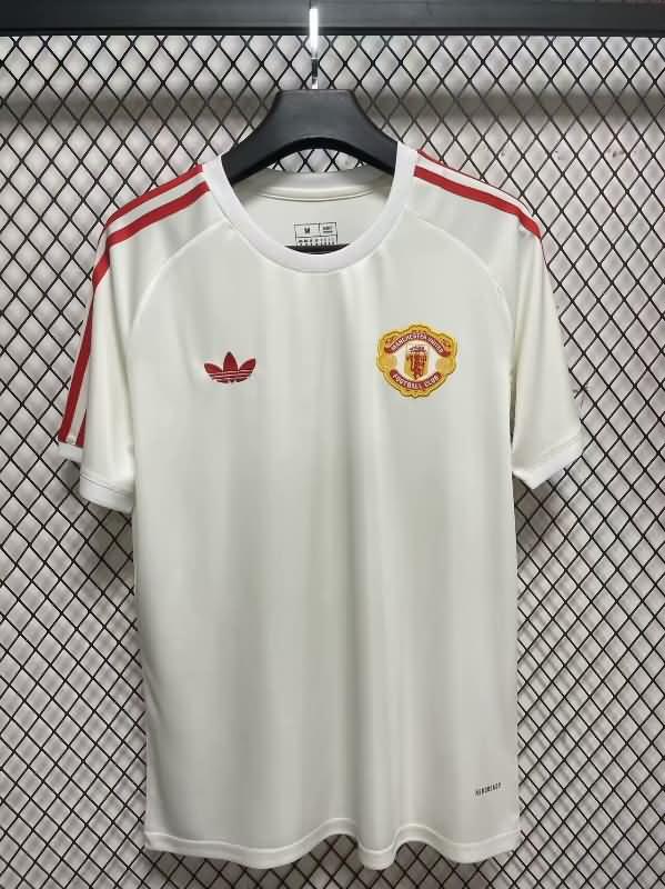 Manchester United Training Jersey 09 Replica 24/25