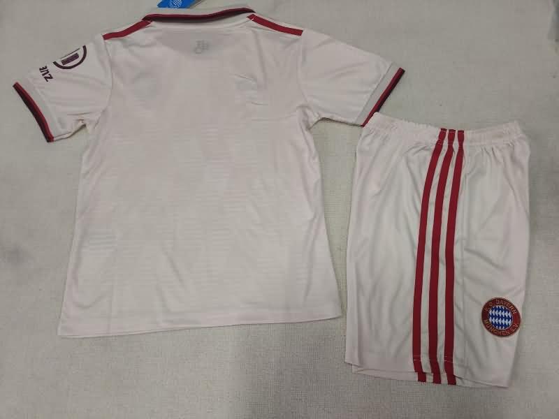 Kids Bayern Munich Soccer Jersey Third Replica 24/25