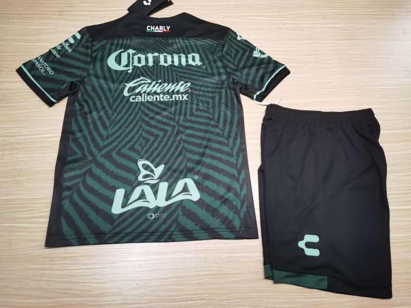 Kids Santos Laguna Soccer Jersey Home Replica 24/25