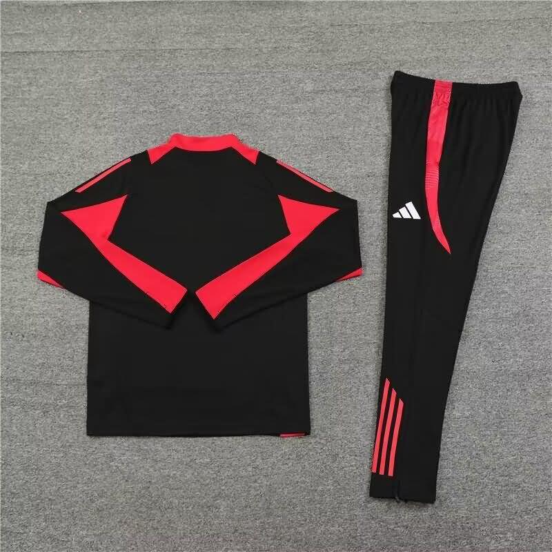 Bayern Munich Soccer Tracksuit Black Replica 24/25