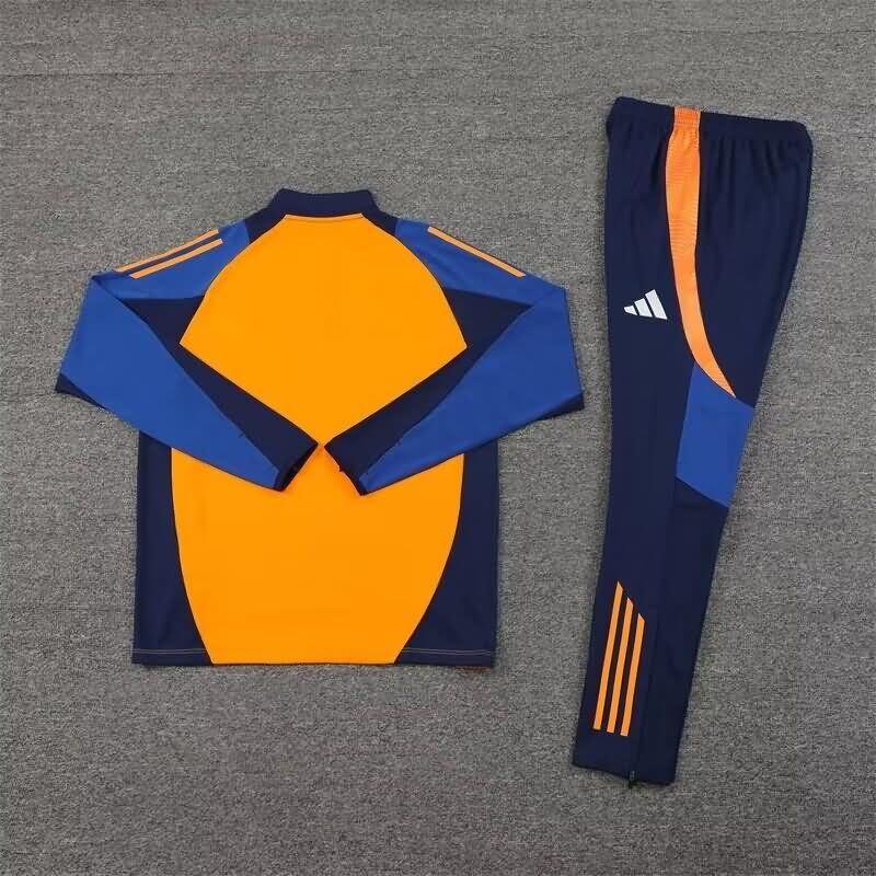 Juventus Soccer Tracksuit Orange Replica 24/25