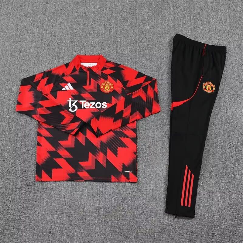 AAA Quality Manchester United 25/26 Red Black Soccer Tracksuit AAA Quality Manchester United 25/26 Red Black Soccer Tracksuit