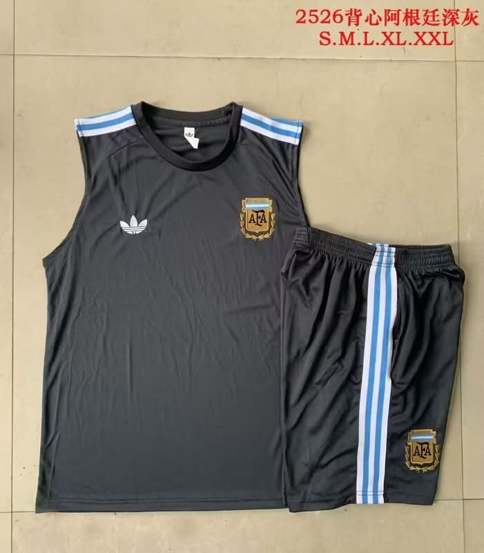 AAA Quality Argentina 2025 Dark Grey Soccer Training Sets AAA Quality Argentina 2025 Dark Grey Soccer Training Sets