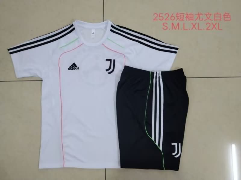 AAA Quality Juventus 25/26 White Soccer Training Sets 03 AAA Quality Juventus 25/26 White Soccer Training Sets 03