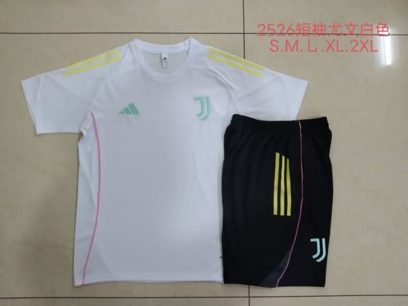 AAA Quality Juventus 25/26 White Soccer Training Sets 04 AAA Quality Juventus 25/26 White Soccer Training Sets 04