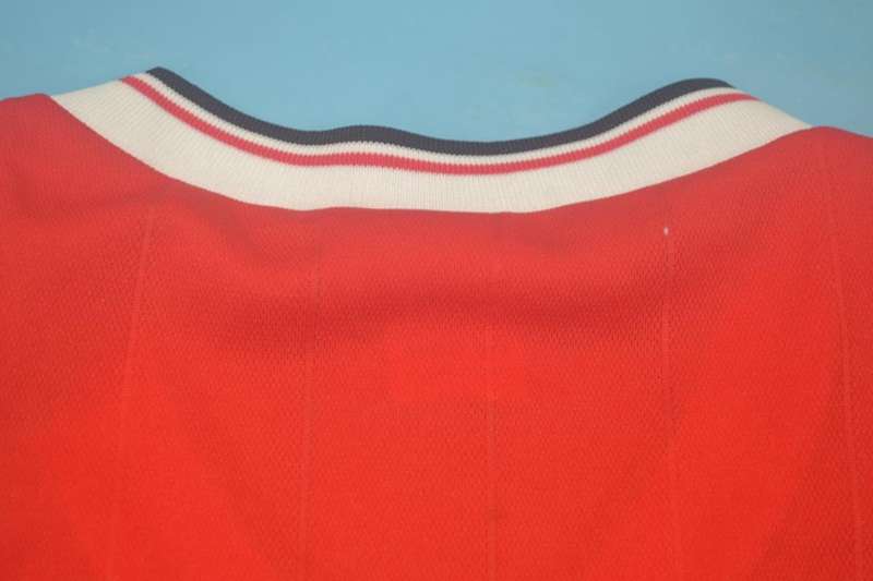 Manchester United Soccer Jersey Home Retro Replica 1982/83